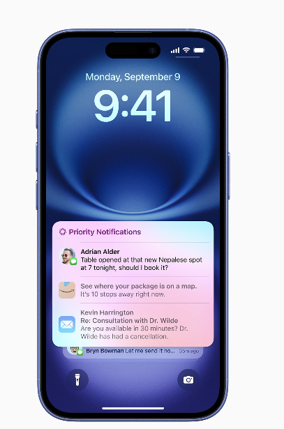 库克做客脱口秀推销苹果AI功能:长长的邮件点一下就精简了