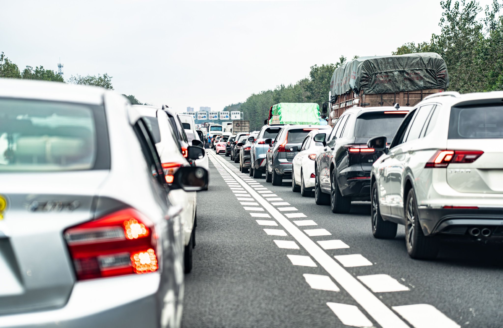 号称月入2万,实际到手4千,网约车租赁“套路”司机事件频发