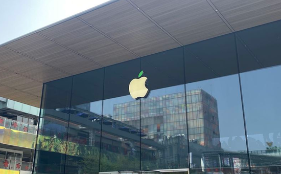 iPhone 16全系降价,至高优惠1600元!发售仅一个月,曾被曝存在随机重启问题