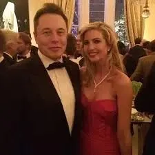 马斯克伊万卡传绯闻,特朗普要换女婿?