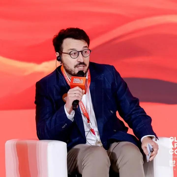 “融和”20个国家和地区服装精英,2024世界服装大会在东莞虎门开幕!