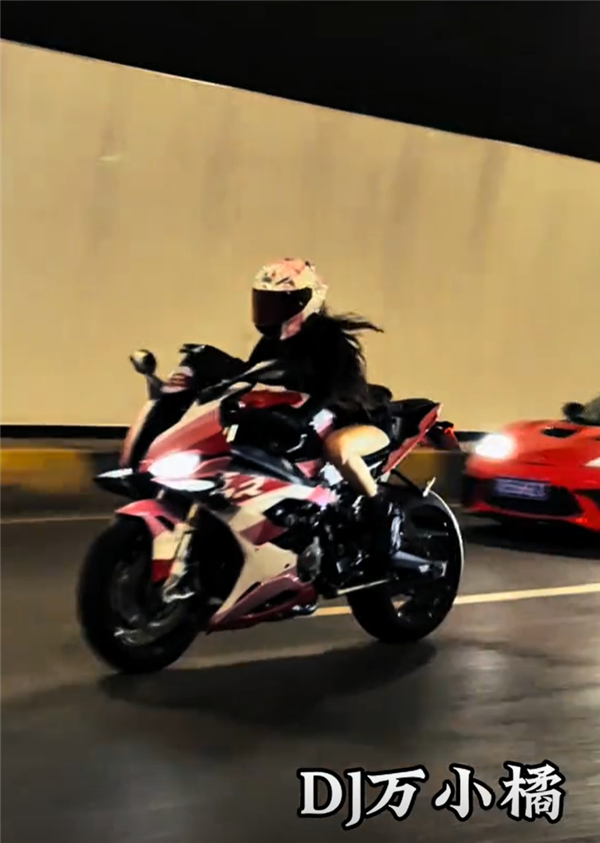 19岁机车女网红因车祸去世引热议 为何事故频频上演:专家怒批平台等