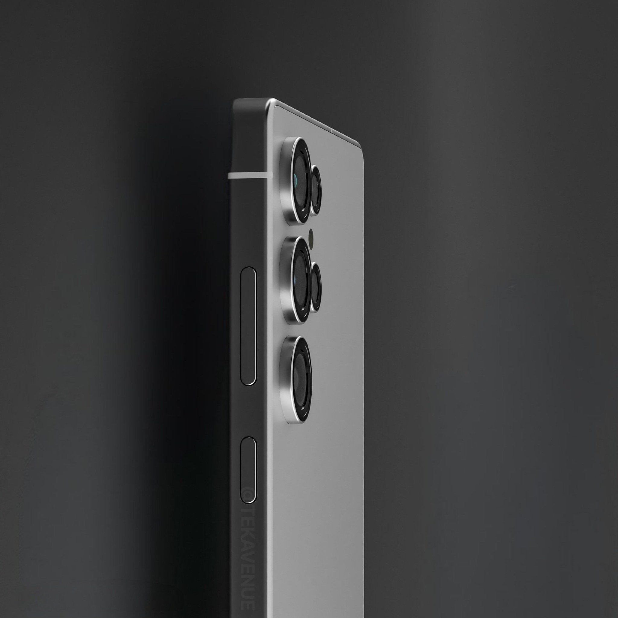 三星 Galaxy S25 Ultra 手机渲染图再曝光,钛蓝色惊艳亮相