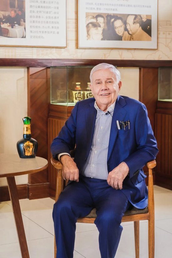 频频称赞“很棒”!全球投资界泰斗罗杰斯探秘贵州珍酒