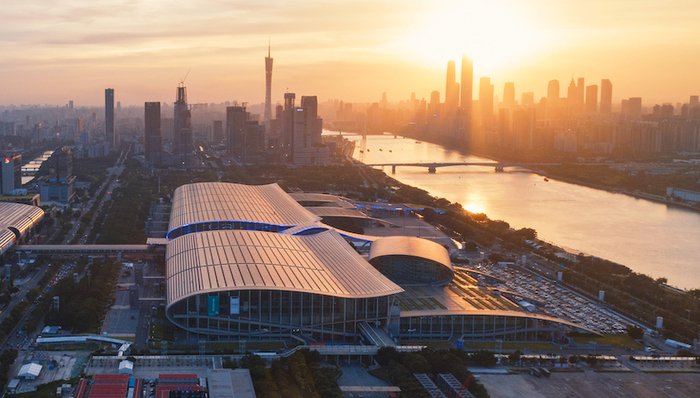 广州年内首现民企拿地,绿城、南通亚伦分别竞得海珠、番禺两地块