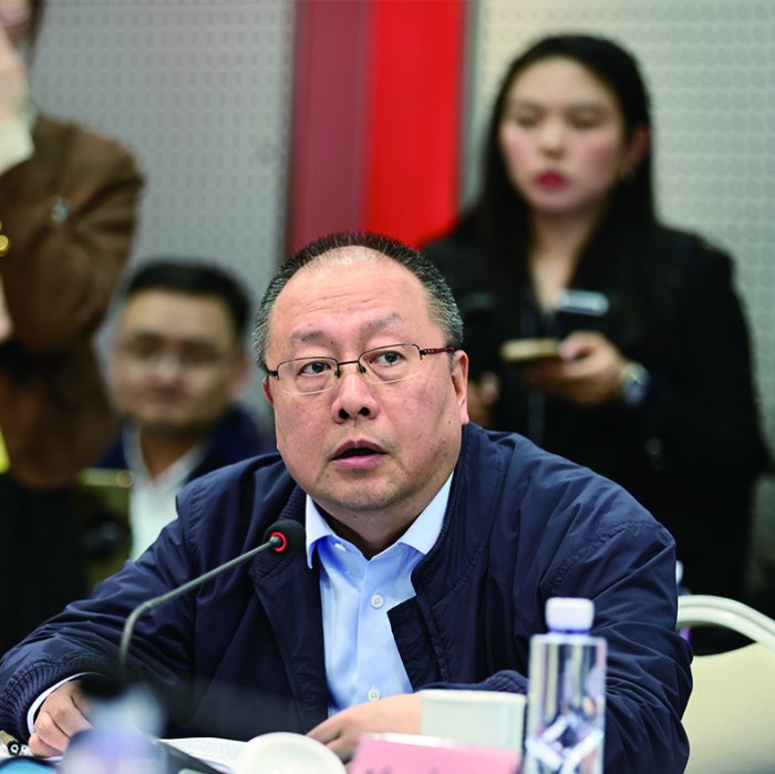 全国政协委员、中国铁塔总经理陈力:加大新一代人工智能产业研发投入