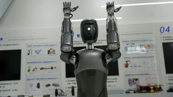 首次曝光!人形机器人带飞美的集团AH股