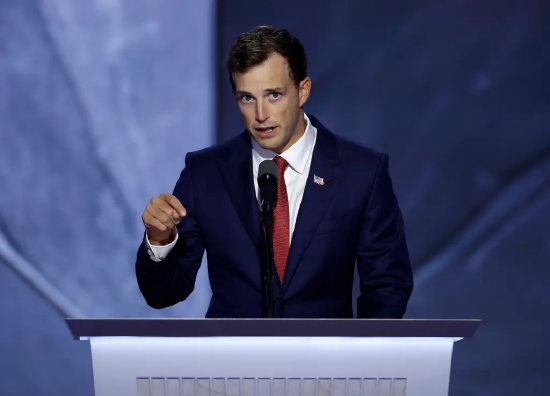 特朗普支持的World Liberty Financial将推出稳定币