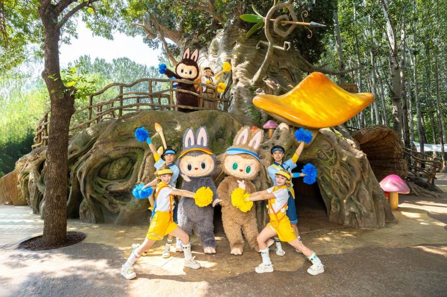 营收首破100亿,泡泡玛特瞄准千亿