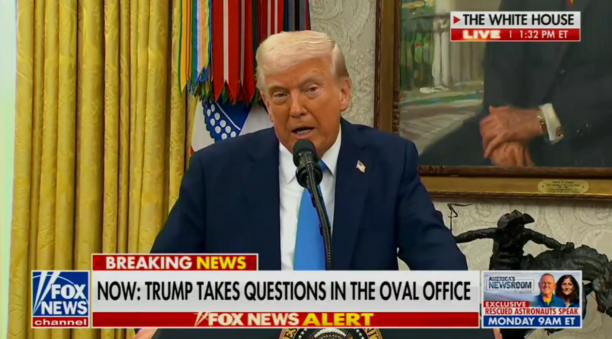 外媒:特朗普称,伊朗若不达成核协议,将面临“很坏、很坏的结果”