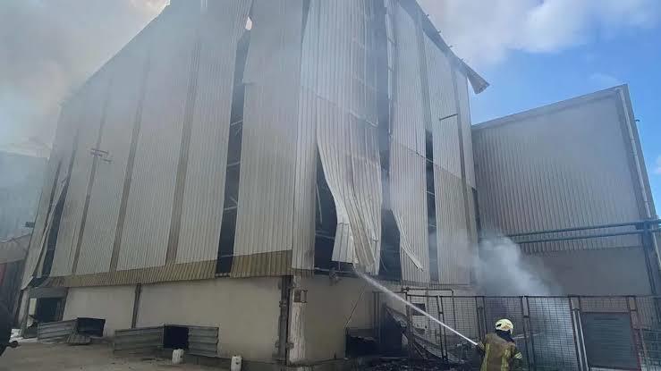 土耳其一石油制品厂发生爆炸 致1死4伤