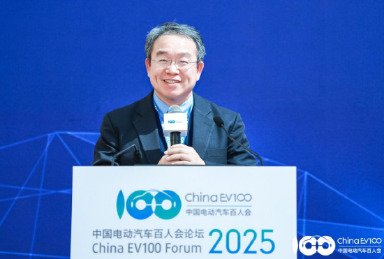 科盛科技蔡宏铭：高分子数据库可以优化工艺条件