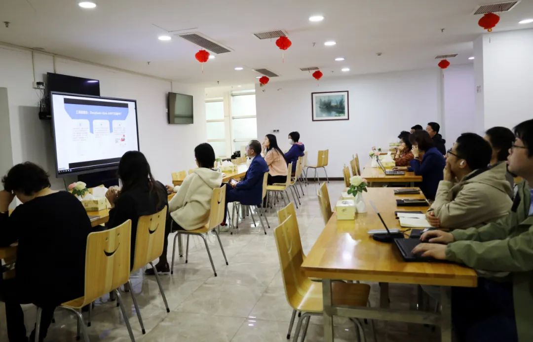 申华控股成功举办AI前沿应用实战培训会