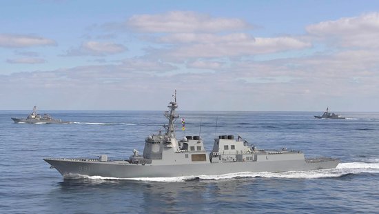 美国和韩国军舰制造商签署协议