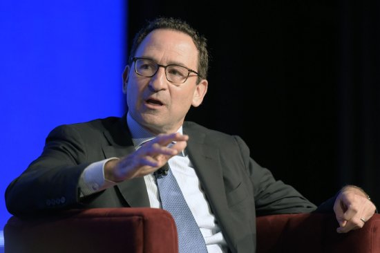 黑石总裁警告:若市场波动持续 关税或引发骨牌效应