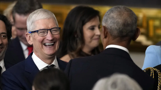 外盘头条:特朗普拟对芯片和药品进口加征关税 摩根大通下调今明两年油价预期 英伟达响应特朗普制造业回归