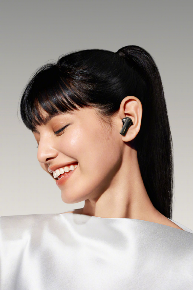 直面噪音污染:华为音频以双向静谧通话技术保障高效交流