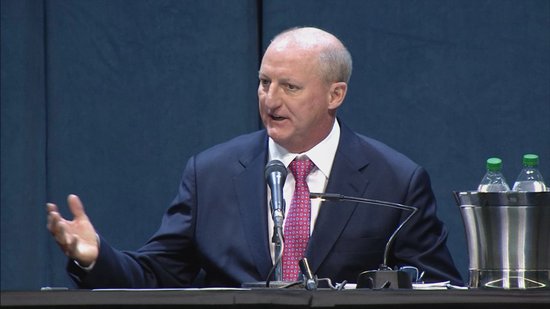 阿贝尔到底是个啥样的人?有何德何能可以接替巴菲特?