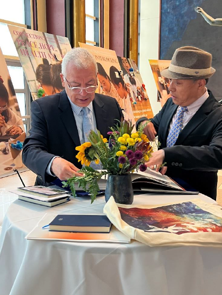 卓福民巨作《无垠》闪耀联合国总部,献礼《联合国宪章》签署80周年