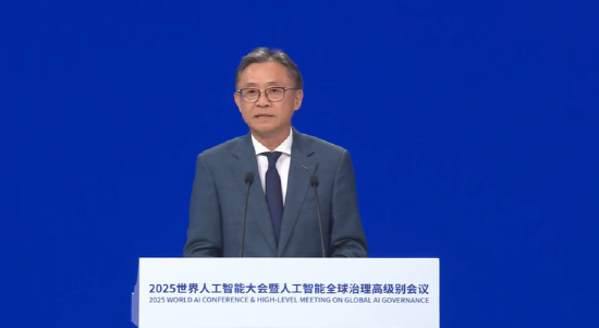 直击WAIC | 西门子肖松:人类不可能被AI取代