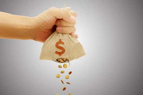 财通资管规模缩水400亿元,多只基金产品亏损与核心人员“流失”