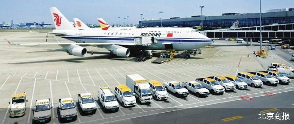 三大航这半年:国航、东航减亏 国际航线成关键