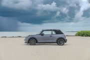 宝马发布新一代 MINI Cooper 敞篷车:18 秒自动开启车顶,2.72 万英镑起 宝马发布新一代 MINI Cooper 敞篷车:18 秒自动开启车顶,2.72 万英镑起